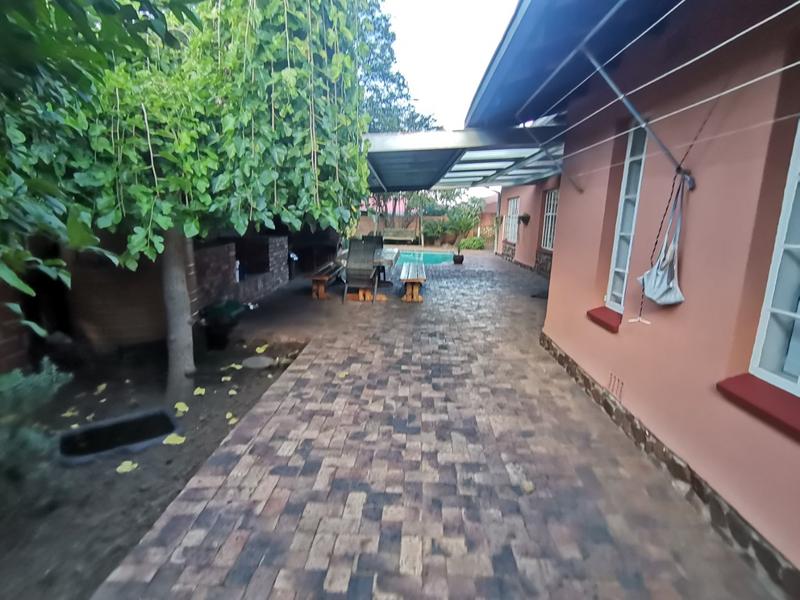 3 Bedroom Property for Sale in Vaalpark Free State